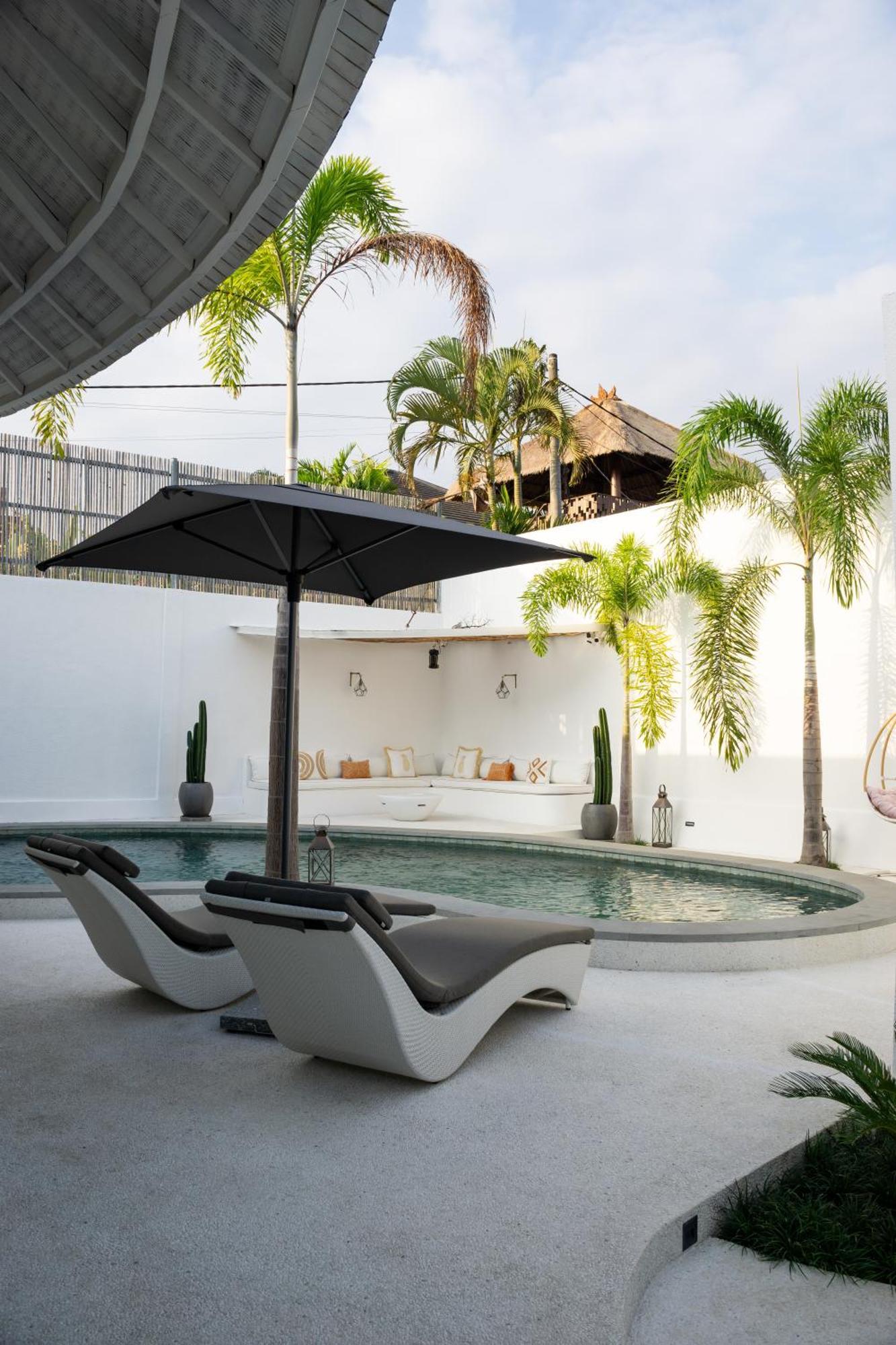 Villa Weiss Berawa Canggu  Exterior photo